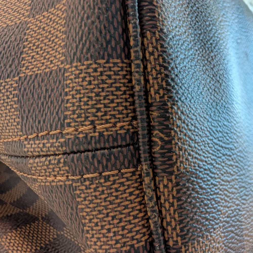 Louis Vuitton Neverfull